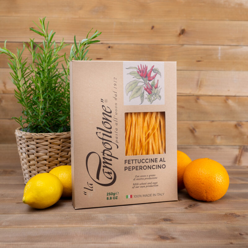 Makaron Fettuccine z papryczką pikantną 250g Campofilone