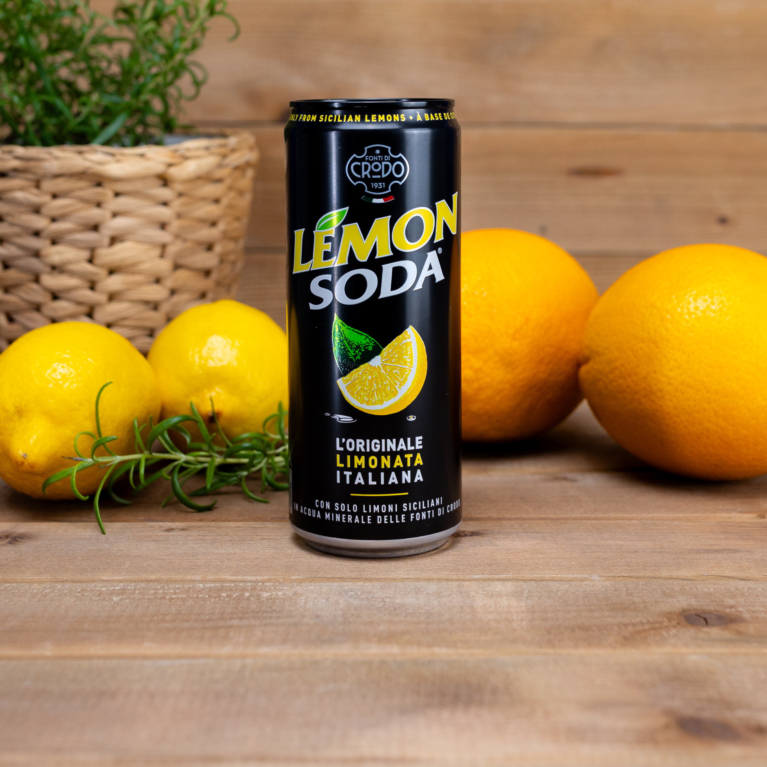 Napój LemonSoda 330ml puszka Terme di Crodo