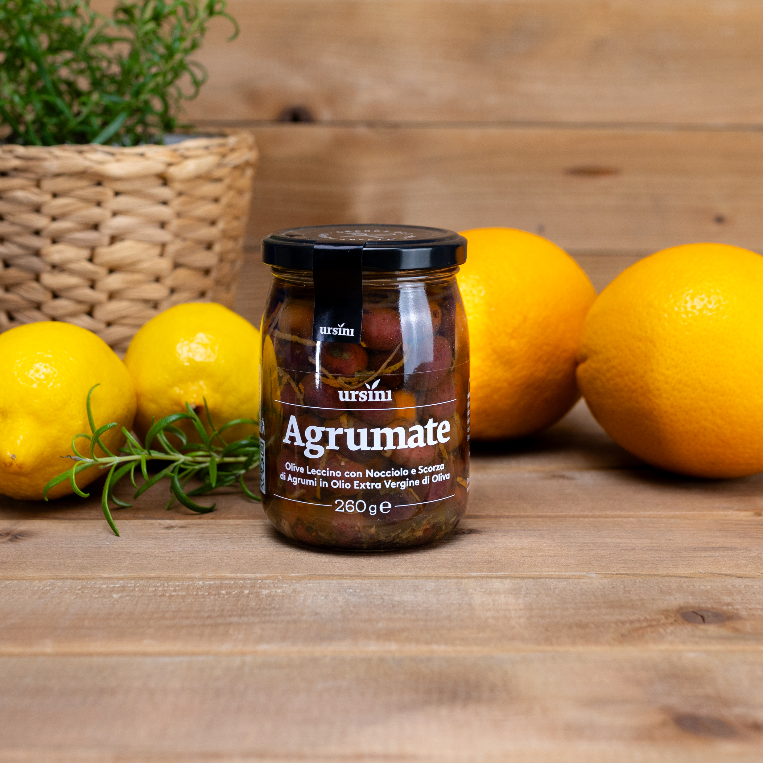 Oliwki Leccino z pestką z cytrusami w oliwie extra vergine 260g Ursini