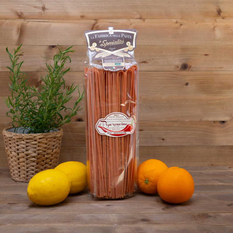Makaron Linguine z Gragnano z papryczką pikantną 500g Fabbrica della Pasta di Gragnano